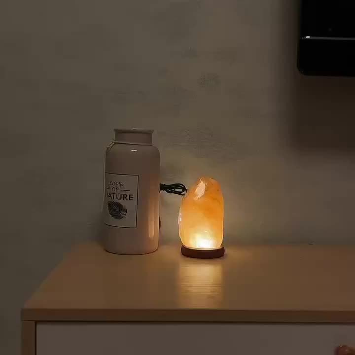 Can be used for decorating office desks, countertops, bedside tables, salt stone lamps, and bedside lamps