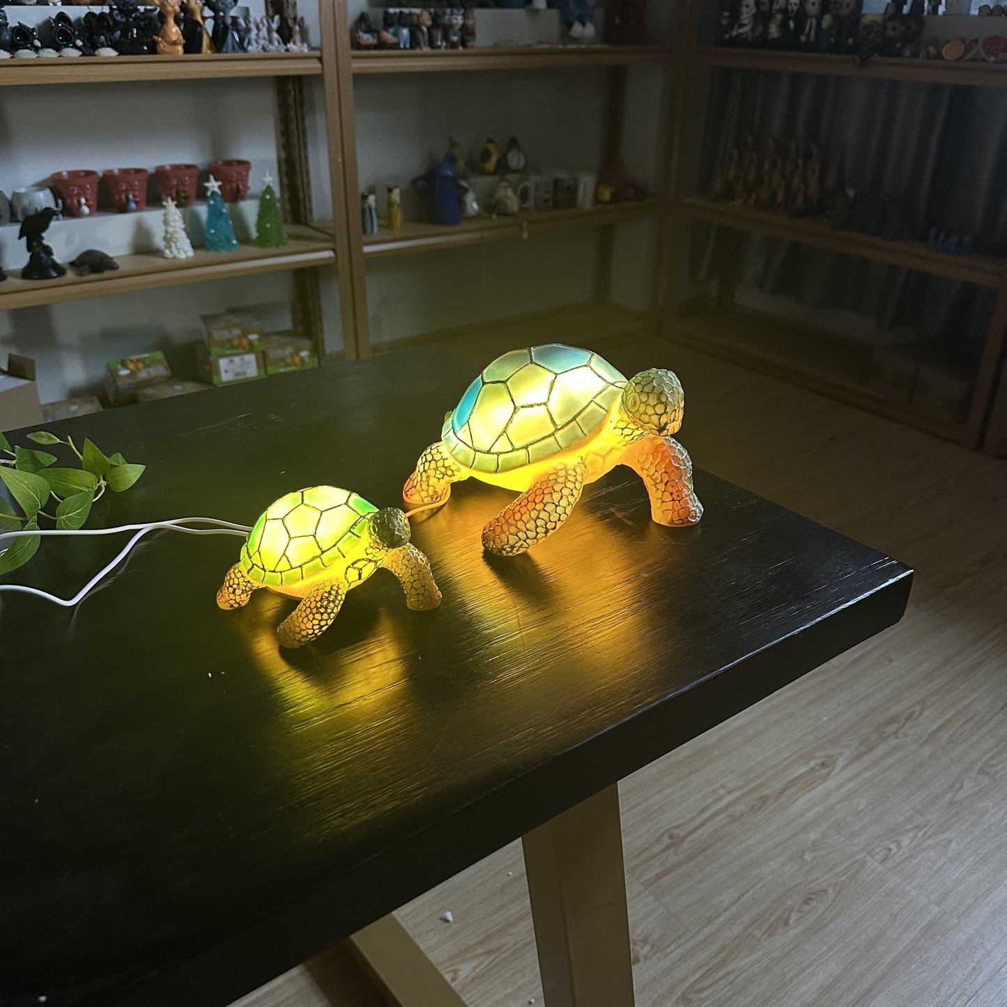 1pc Classic Turtle LED Light, USB Powered Resin Cartoon Animal Figurine, Versatile Room Decor, Festive Ambiance for Christmas, Halloween, Easter, Hanukkah, Thanksgiving - Cute Desk Lamp